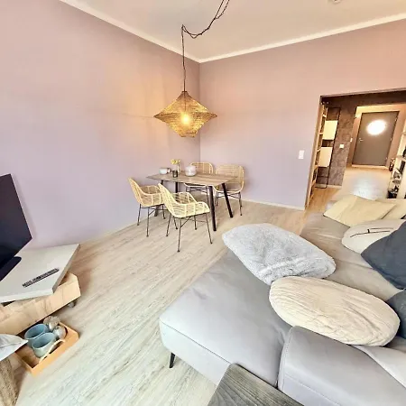 شقة Stromdampfer, Stromblick روستوك